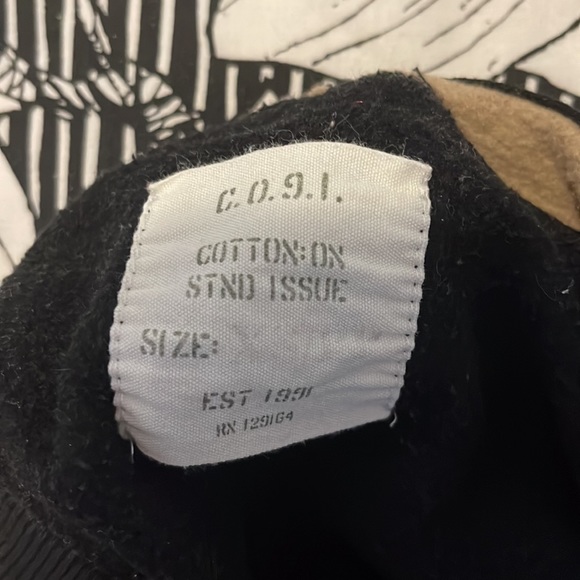 Cotton On sweater fluro sleeve✨ - Picture 3 of 3